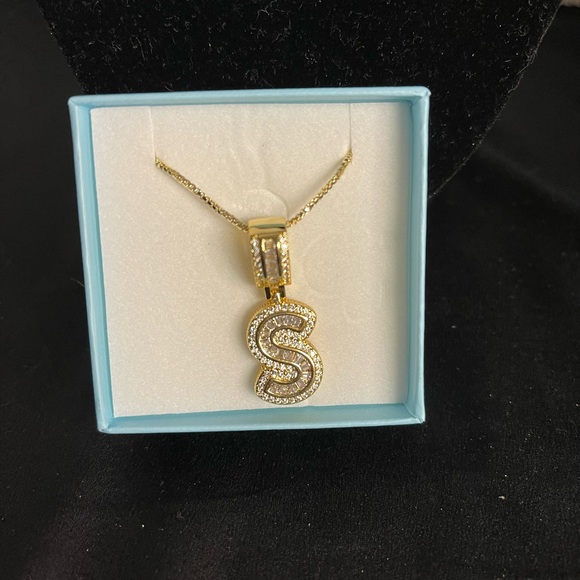 FASHION JEWELRY CHAIN STAINLESS STEEL LETTER S WITH ZIRCONIA MEDAL GOLD COLOR - Picture 9 of 13